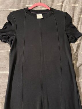 Varley Black Short-Sleeve Maxi Dress with Panel Seams